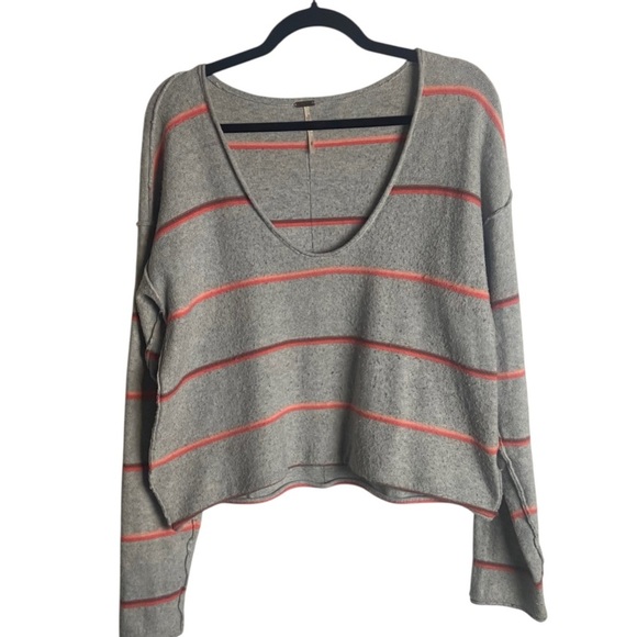 Free People Size Small Make You Mine Gray Striped Pullover Sweater Oversized - Picture 2 of 7